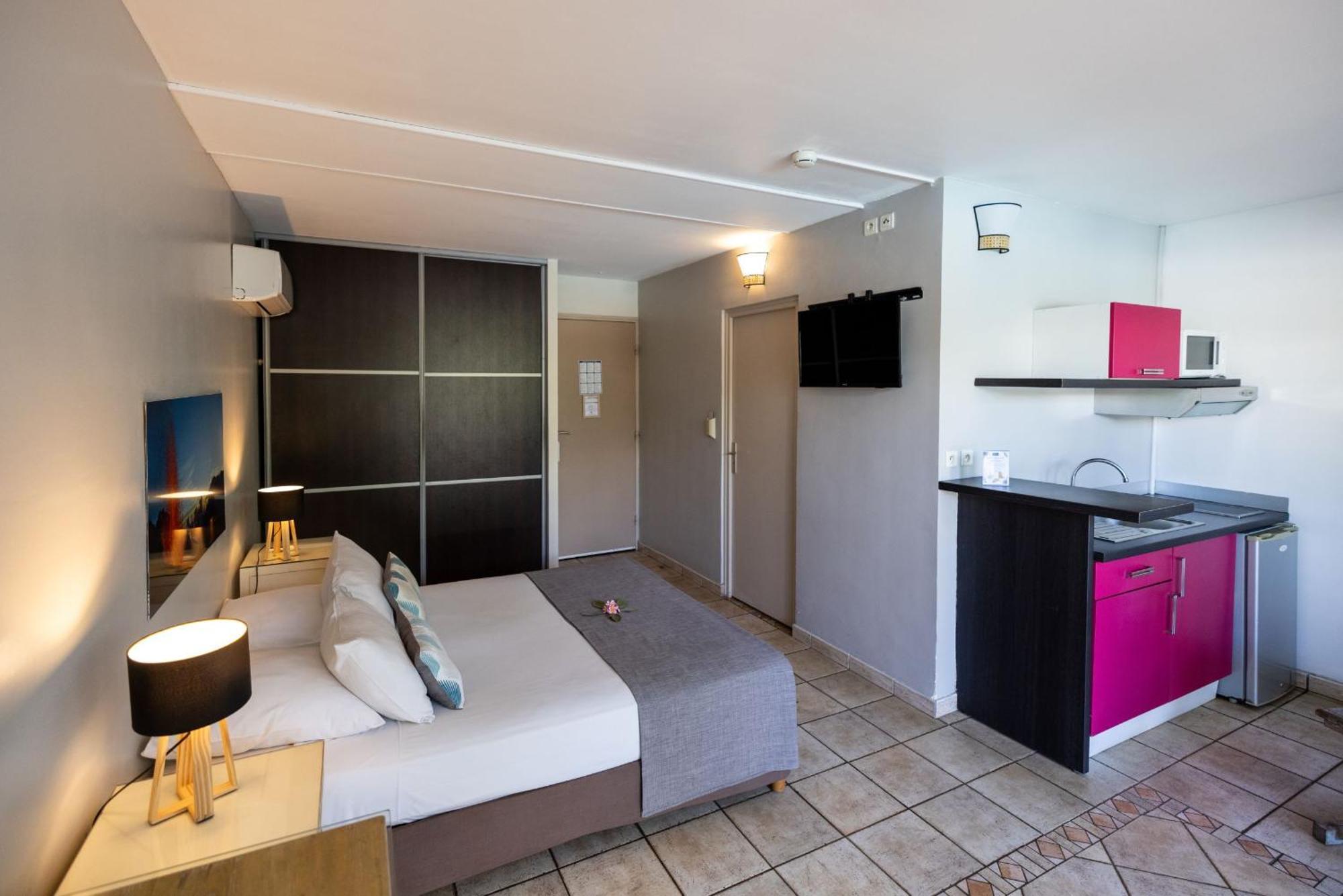 Hotel Les Creoles Saint-Gilles-les Bains Eksteriør billede